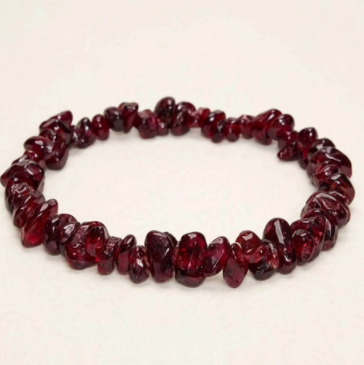 Garnet Chips Bracelet