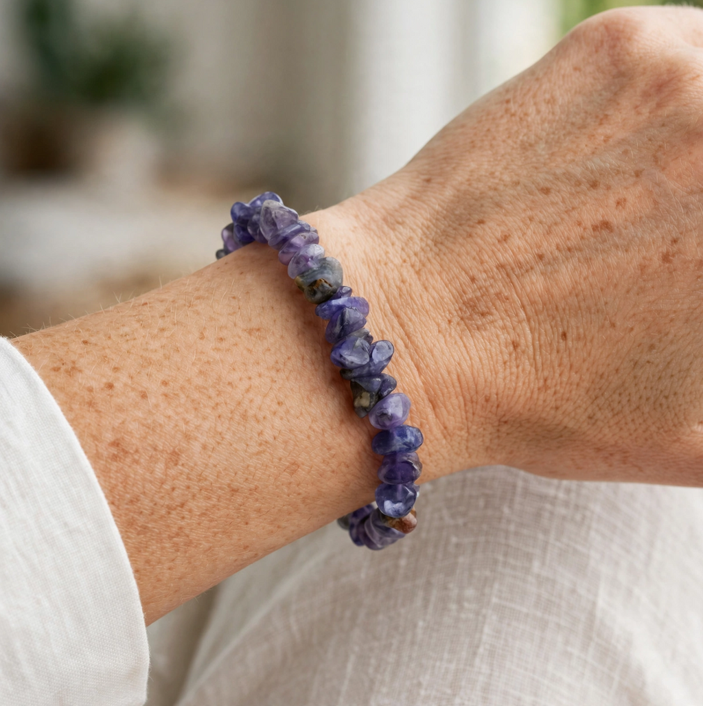 Iolite Chips Bracelet